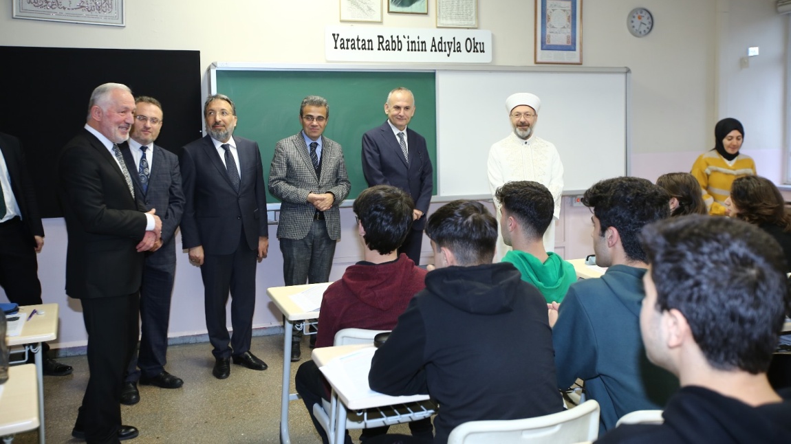 Diyanet İşleri Başkanımız Sayın Prof. Dr. Ali ERBAŞ’ın Okulumuzu Ziyareti